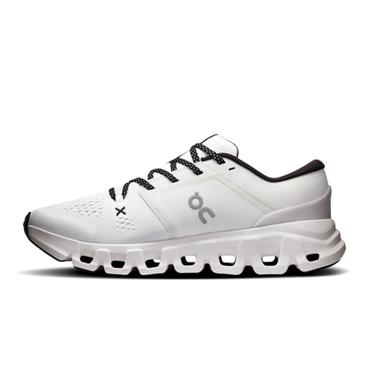 Cloud X 5 Women in White / Black