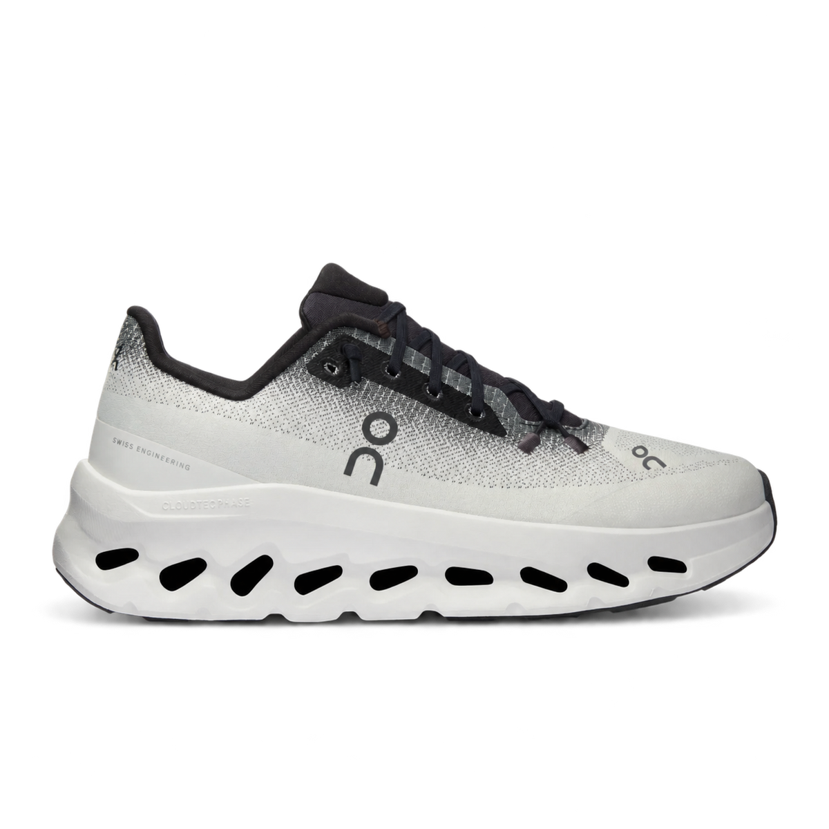 Cloudtilt Women in Black / Ivory